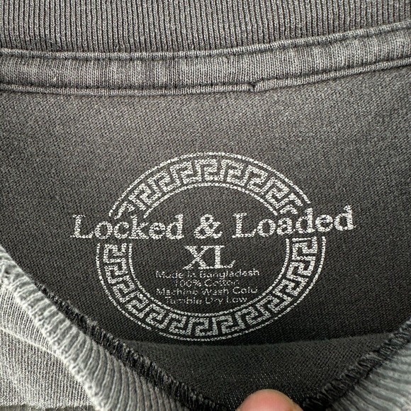 Locked &‎ Loaded T-shirt Mens XL Black Gray Graphic Tee Short Sleeve Distressed - Picture 8 of 8